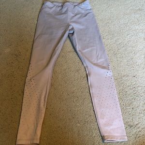 Athlete size small 7/8 legging
